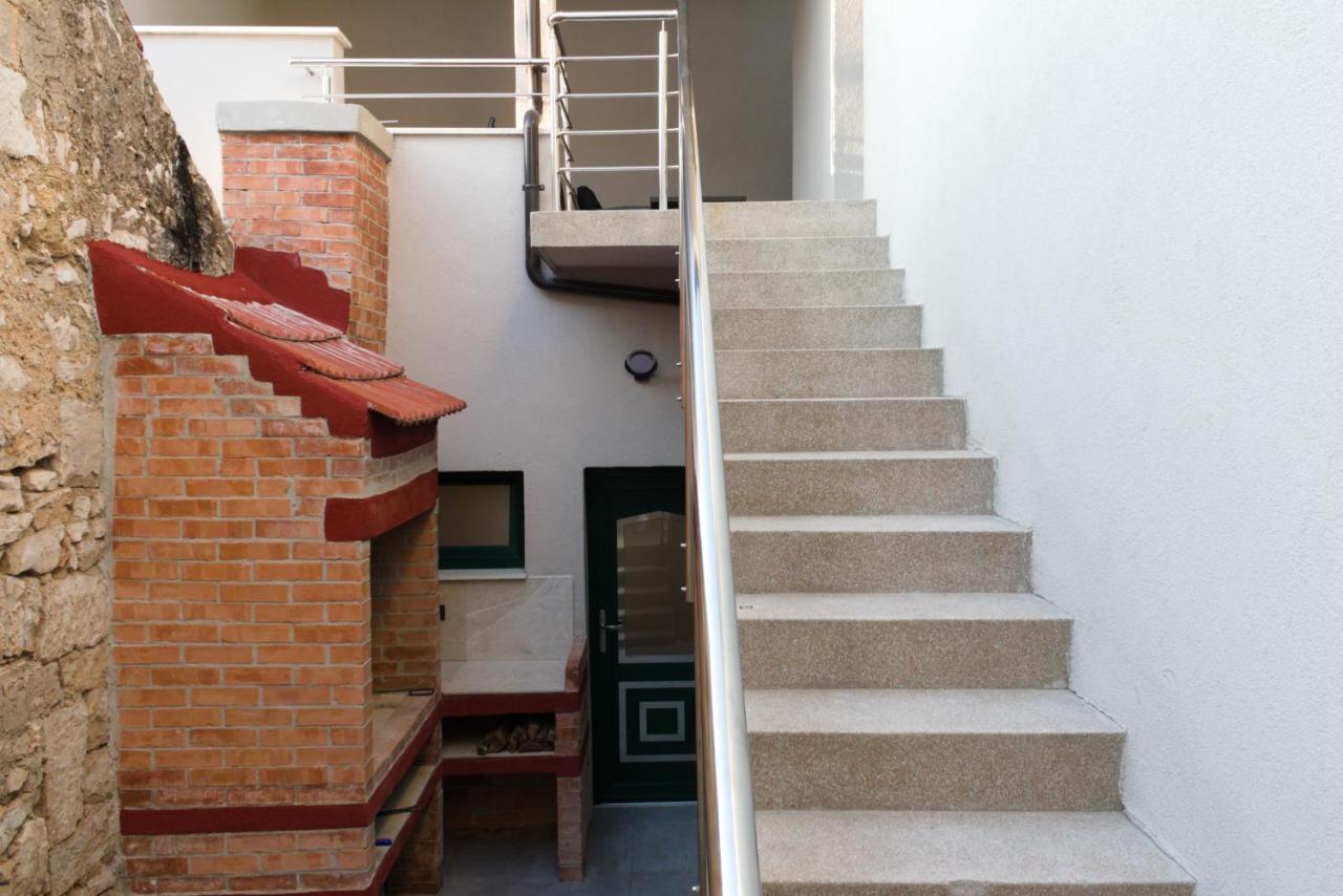 Villa Koraljka Vodice Extérieur photo